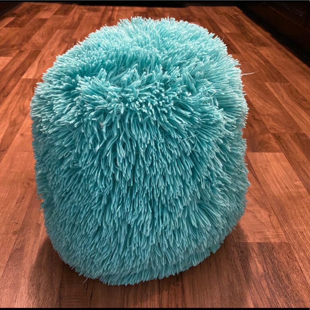 💙 Blue Stringy Fluffy Soft Pillow Ball.